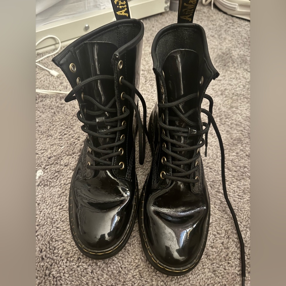 Dr Martin black boots size 8